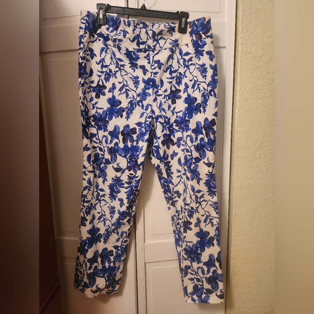 Beautiful Floral Blue and White Mid Band Stretch Pull On Pants. Dress Up Or Down
